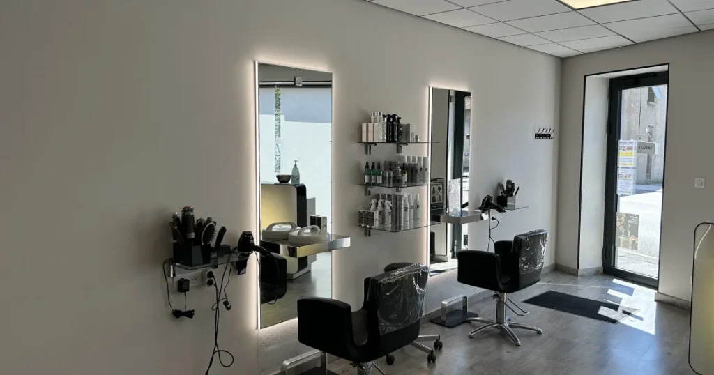 tête en l hair sieges avec mirroir eclairé